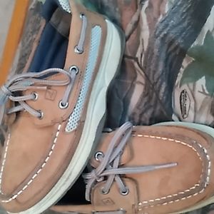 Boys sperry shoes